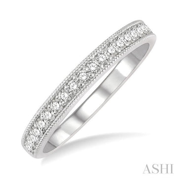 1/4 Ctw Round Cut Diamond Wedding Band in 14K White Gold